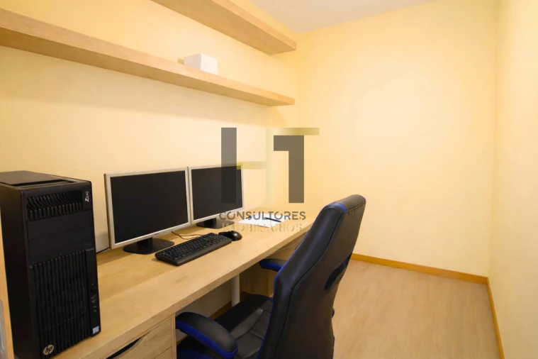 Apartamento T2 para Venda em Castêlo da Maia Foto 13