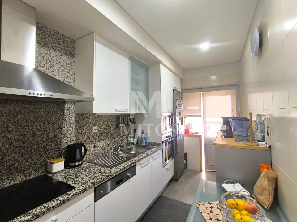 Apartamento T3 para Venda em Darque Foto 3