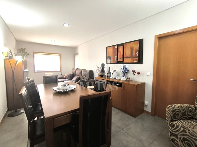 Apartamento T3 para Venda em Darque Foto 1