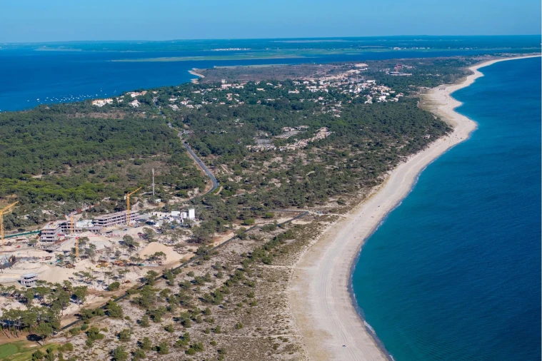 Moradia T4 para Venda em Carvalhal Foto 40