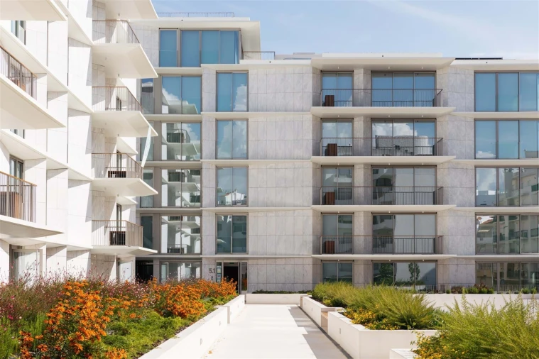 Apartamento T3 para Venda em Armação de Pera Foto 16