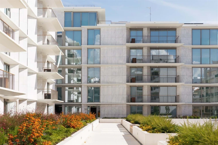 Apartamento T3 para Venda em Armação de Pera Foto 34