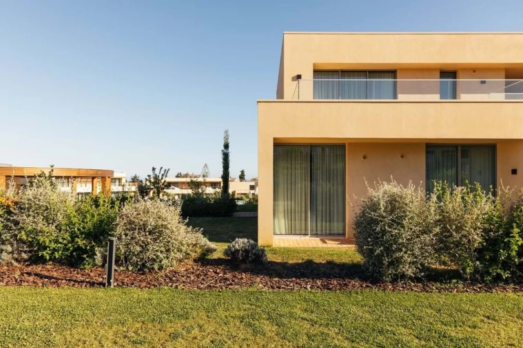 Apartamento T2 para Venda em Porches Foto 2