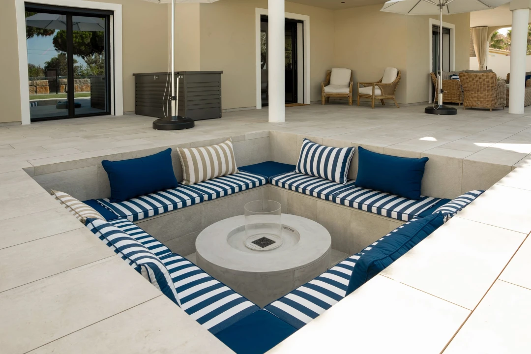 Moradia T5 para Venda em Guia Foto 29