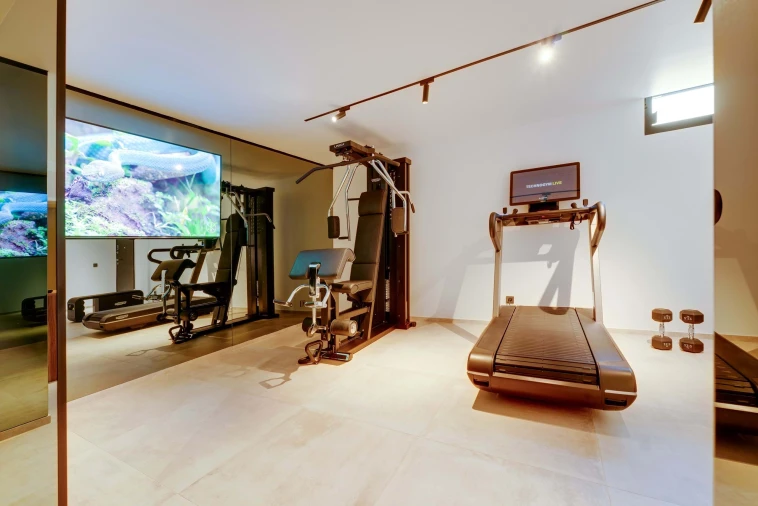 Moradia T5 para Venda em Guia Foto 24