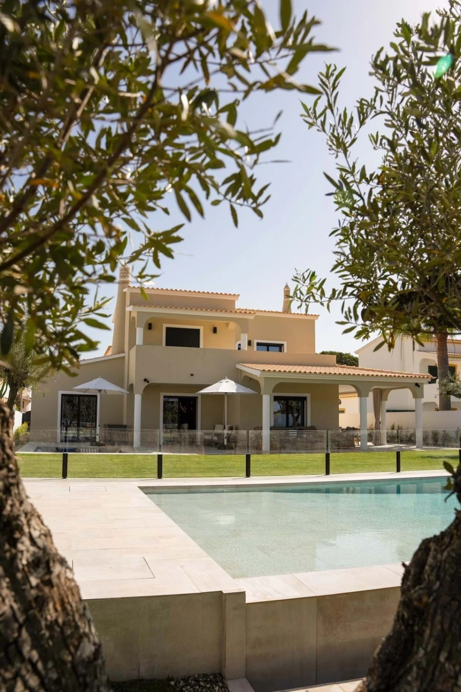 Moradia T5 para Venda em Guia Foto 35