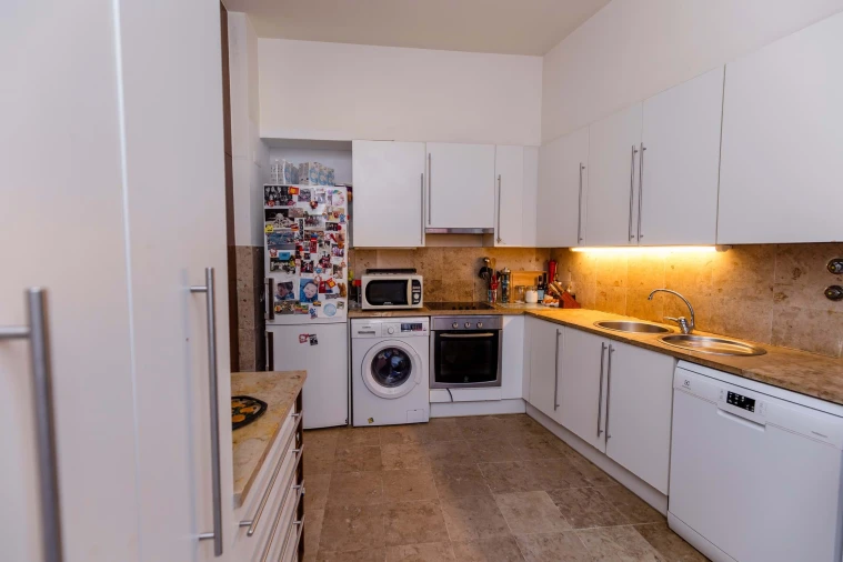 Apartamento T3 para Venda em Misericórdia Foto 11