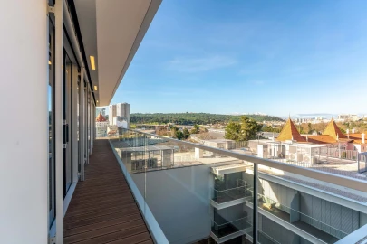 Apartamento T4 para Venda em Avenidas Novas