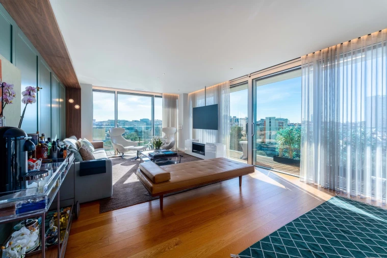 Apartamento T4 para Venda em Avenidas Novas