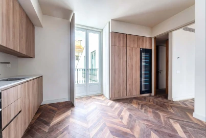 Apartamento T4 para Venda em Santa Maria Maior