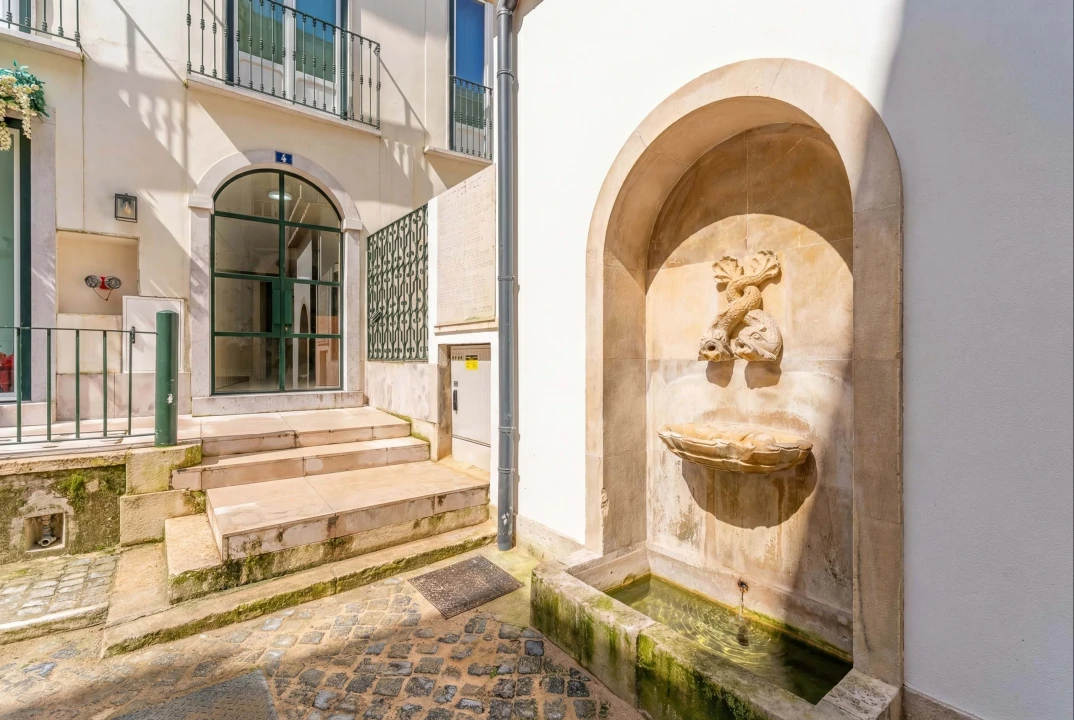 Apartamento T4 para Venda em Santa Maria Maior Foto 7