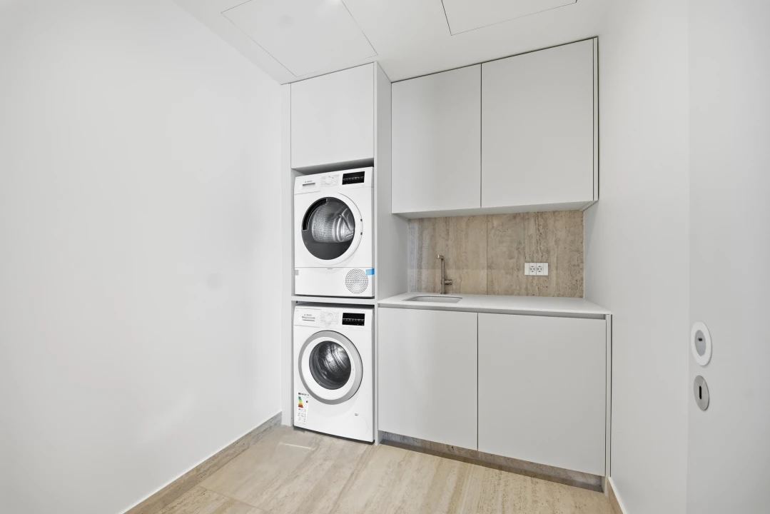 Apartamento T1 para Venda em São Martinho Foto 14