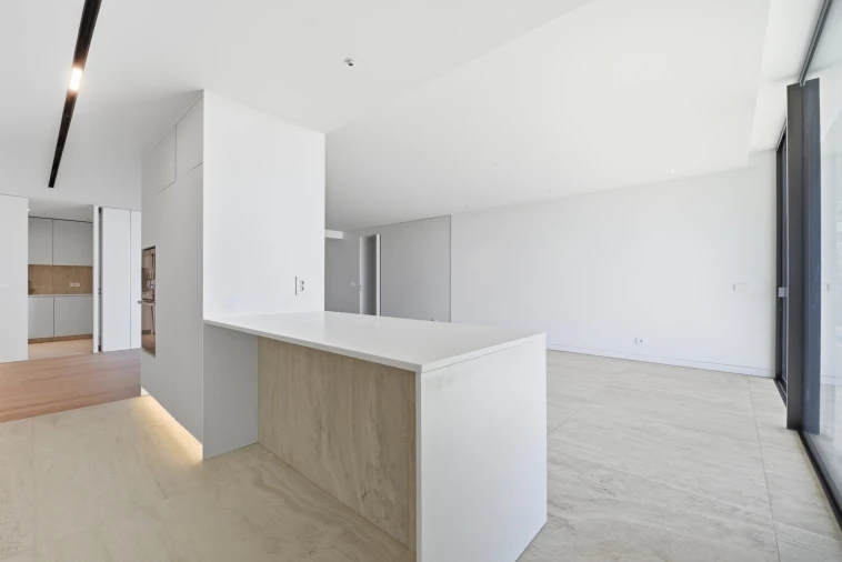 Apartamento T1 para Venda em São Martinho Foto 13