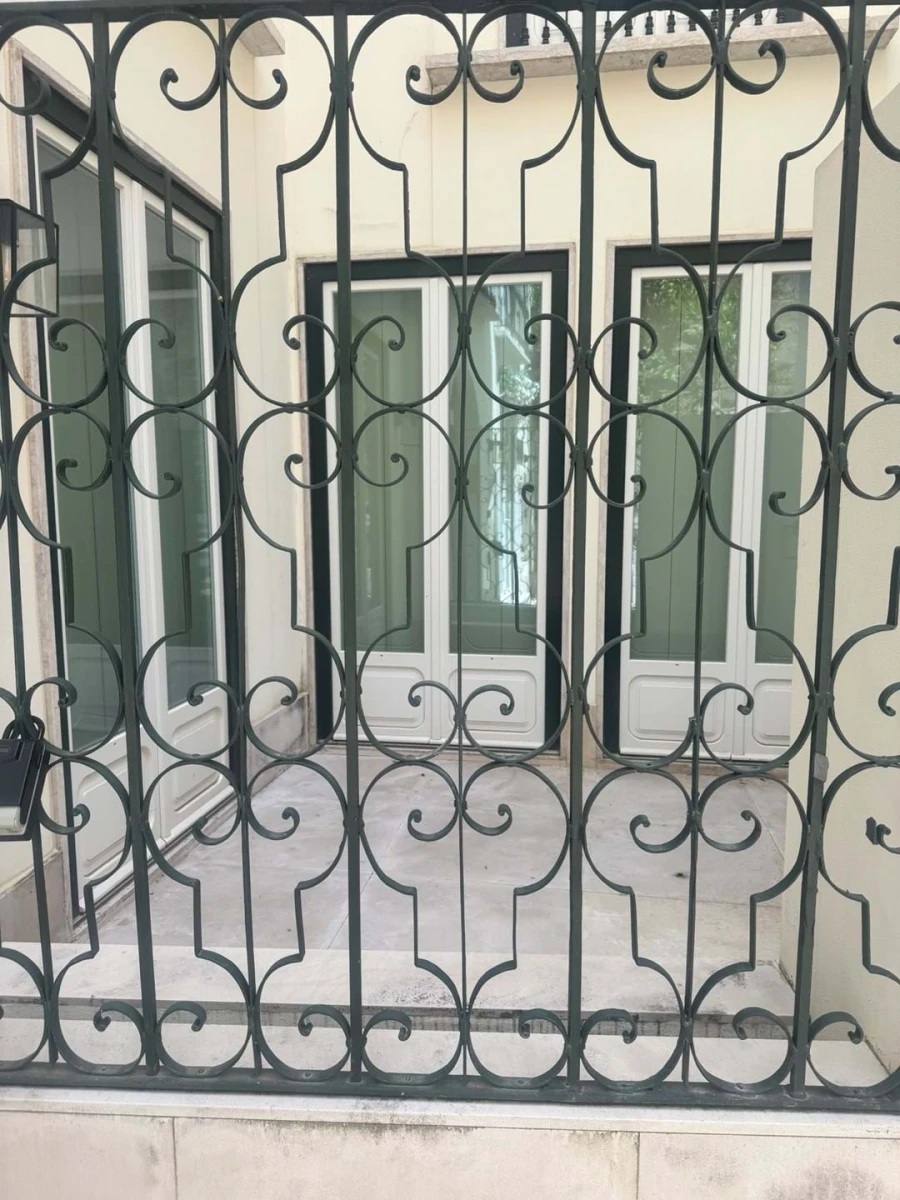 Apartamento T1 para Venda em Santo António Foto 14