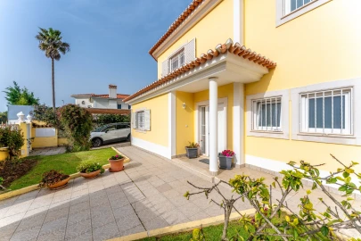 Moradia T5 para Venda em Cascais e Estoril