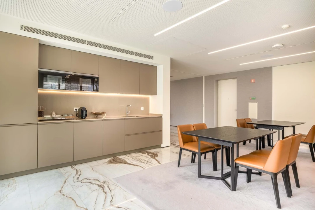 Apartamento T6 para Venda em Campolide Foto 74
