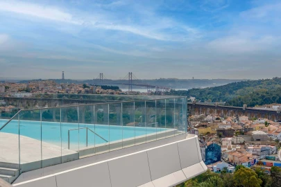 Apartamento T6 para Venda em Campolide