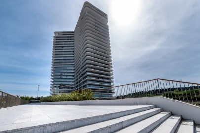 Apartamento T6 para Venda em Campolide