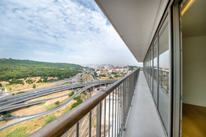 Apartamento T6 para Venda em Campolide
