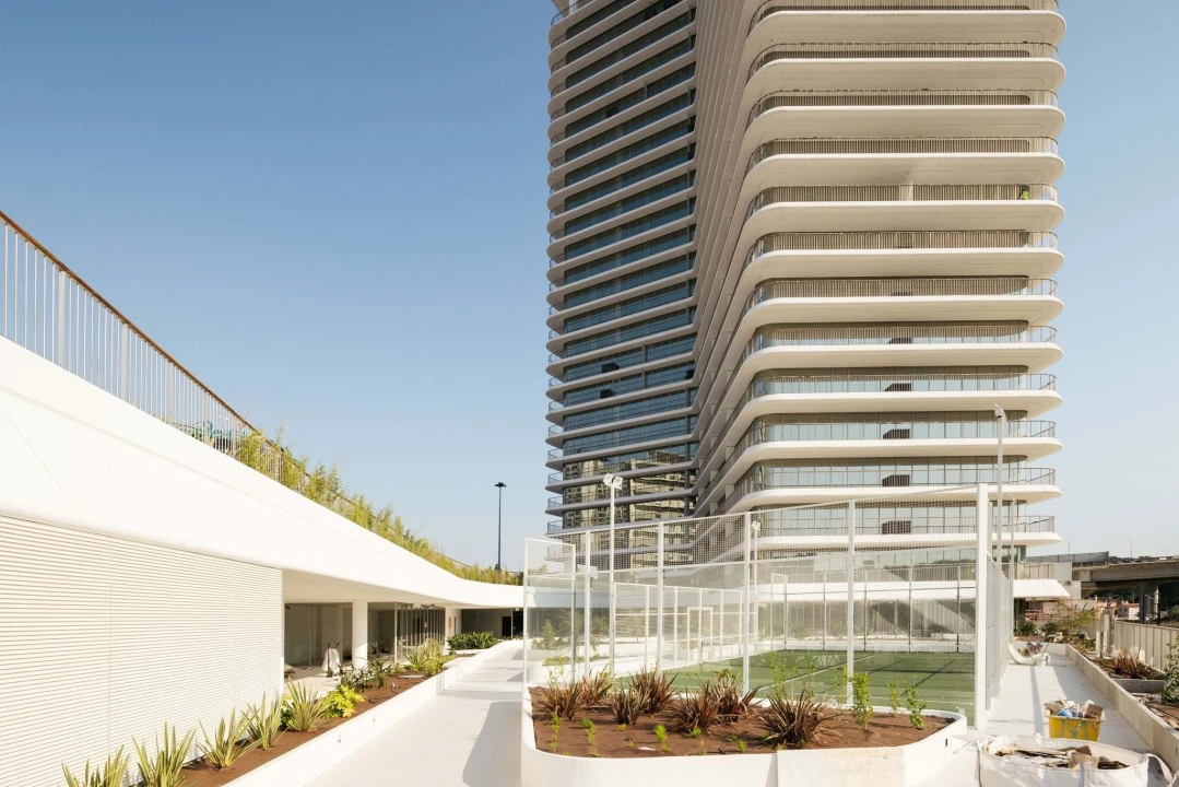 Apartamento T6 para Venda em Campolide Foto 14