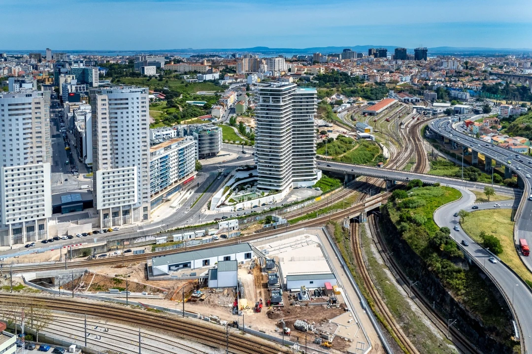 Apartamento T6 para Venda em Campolide Foto 109