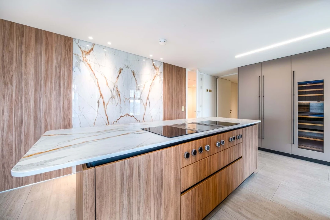 Apartamento T6 para Venda em Campolide Foto 20