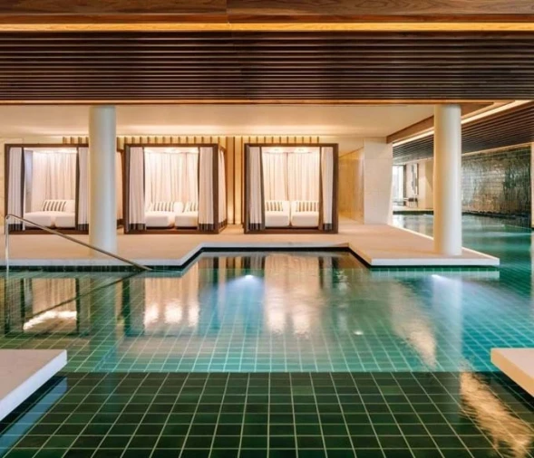 Apartamento T6 para Venda em Campolide Foto 8