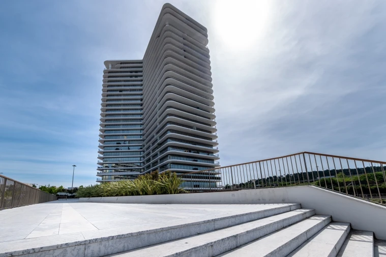 Apartamento T6 para Venda em Campolide Foto 101