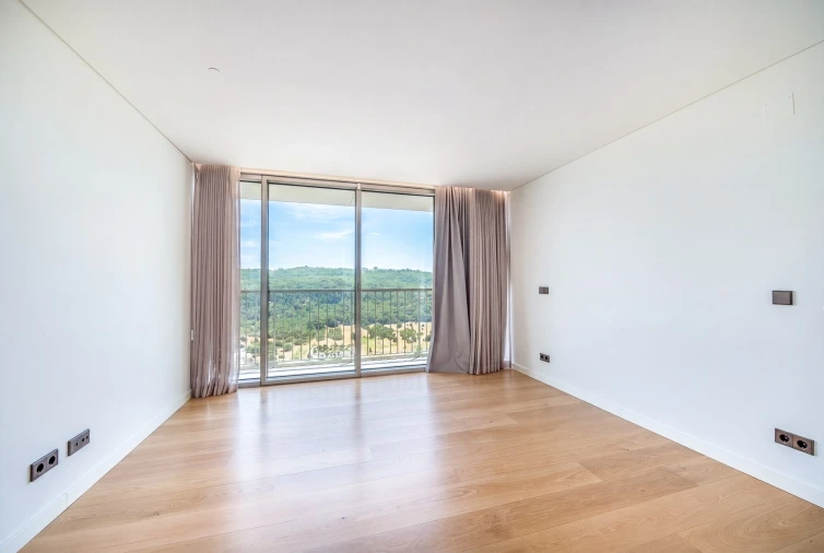Apartamento T6 para Venda em Campolide Foto 48