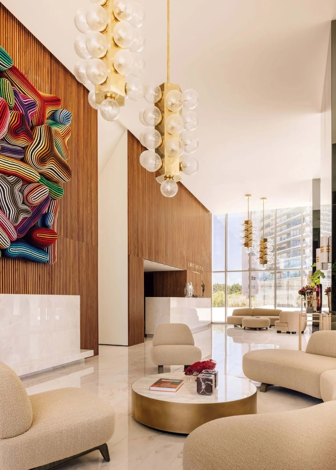 Apartamento T6 para Venda em Campolide Foto 21