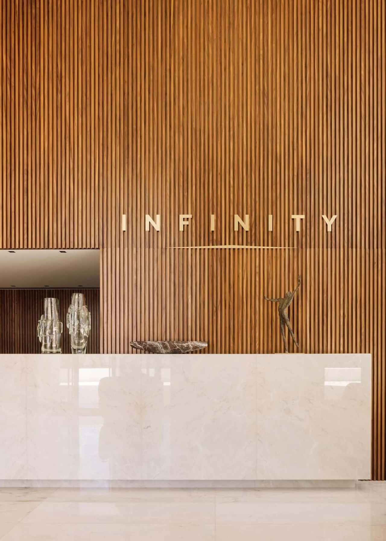 Apartamento T6 para Venda em Campolide Foto 33