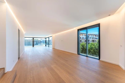 Apartamento T4 para Venda em Cascais e Estoril