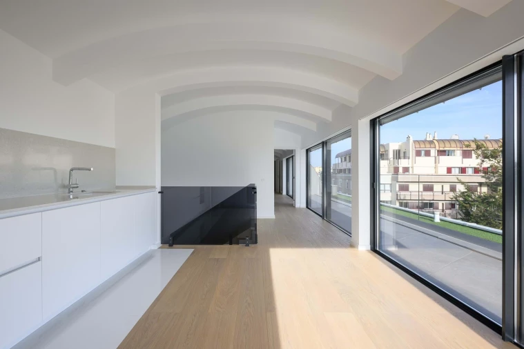 Apartamento T4 para Venda em Cascais e Estoril Foto 9