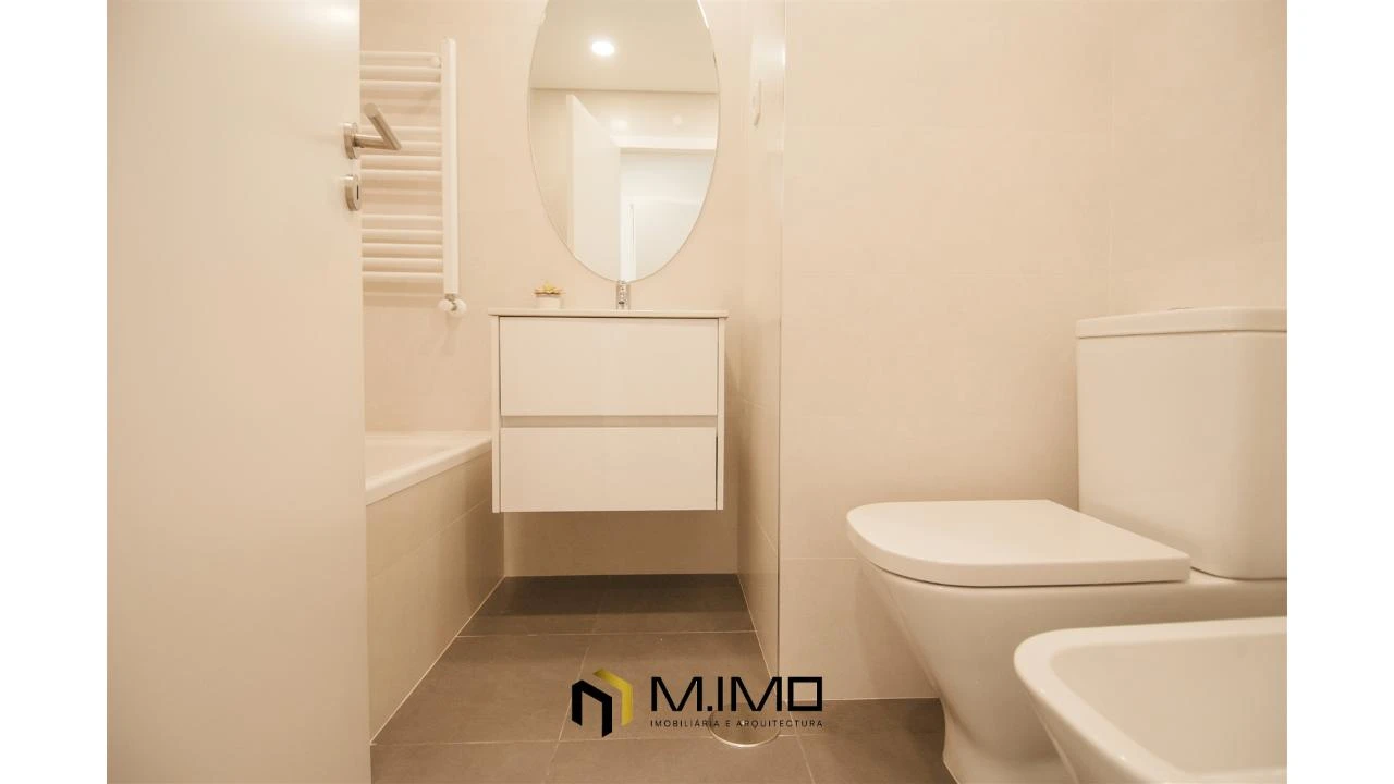 Apartamento T2 para Venda em Buarcos Foto 3