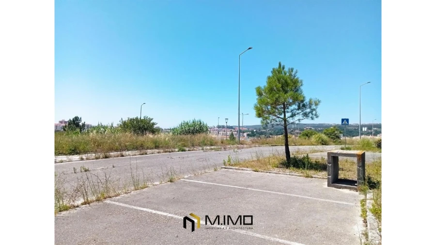 Terreno para Venda em Tavarede Foto 5