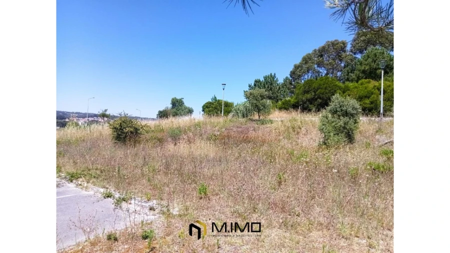 Terreno para Venda em Tavarede Foto 22