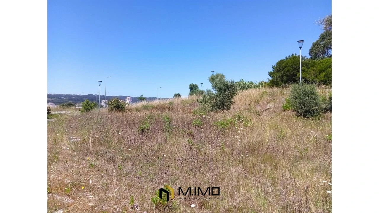 Terreno para Venda em Tavarede Foto 27