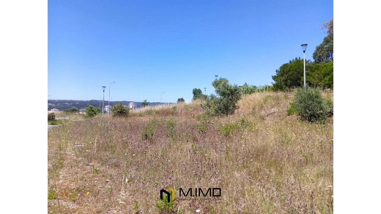 Terreno para Venda em Tavarede Foto 28