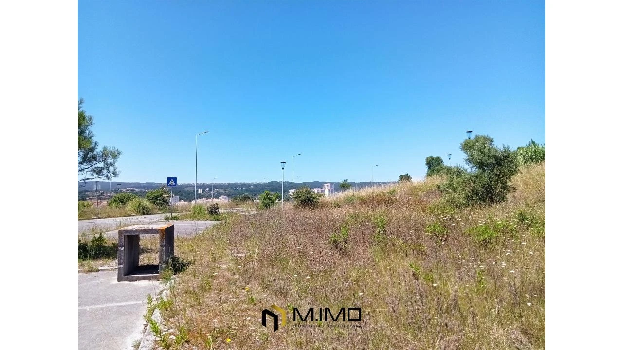 Terreno para Venda em Tavarede Foto 29