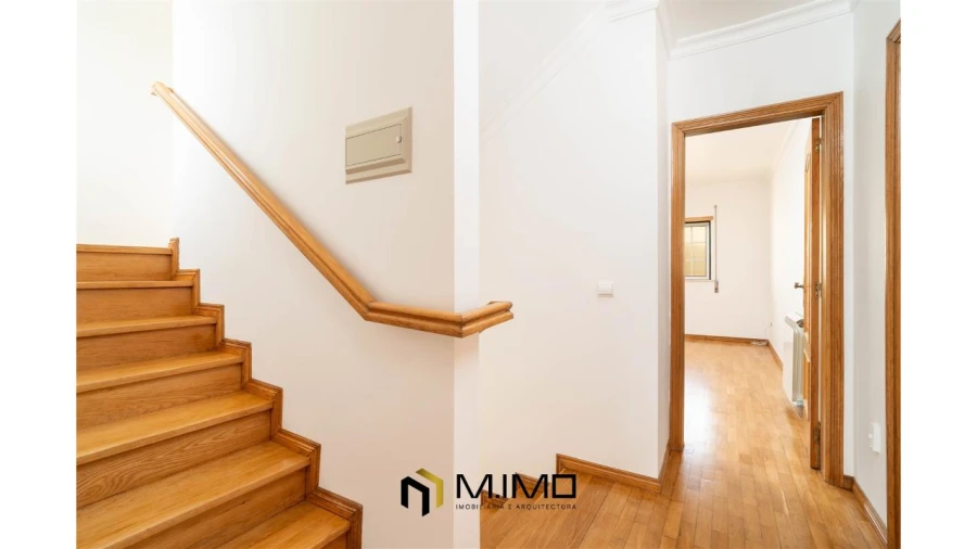 Moradia T3 para Venda em Buarcos Foto 16