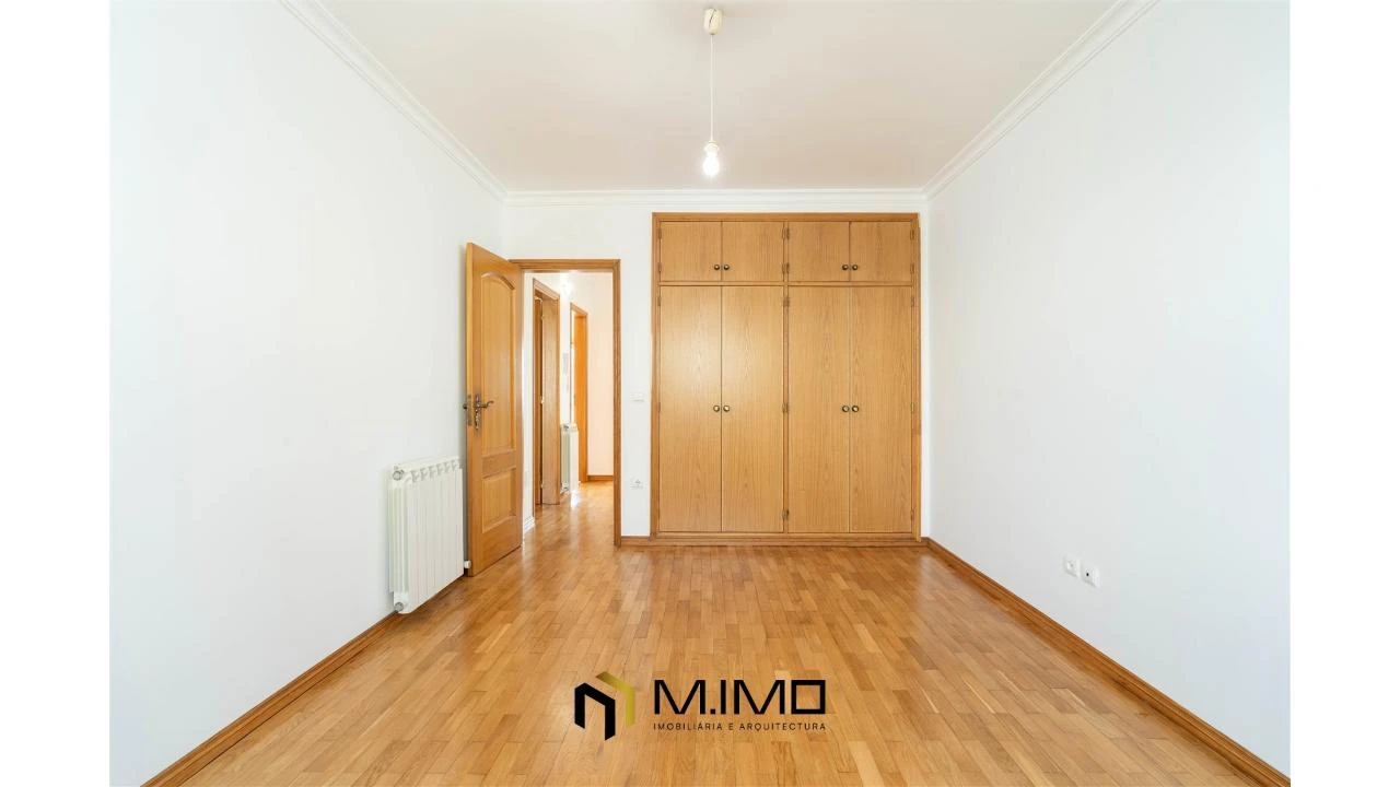 Moradia T3 para Venda em Buarcos Foto 18