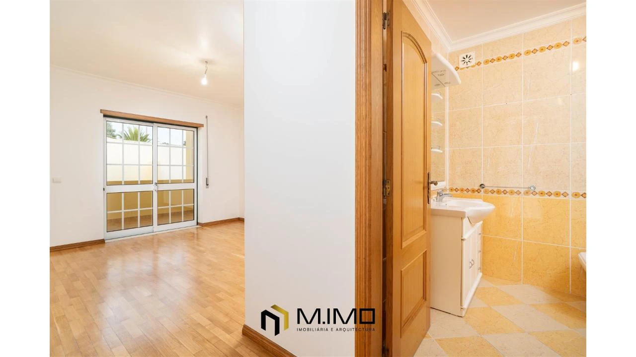 Moradia T3 para Venda em Buarcos Foto 19