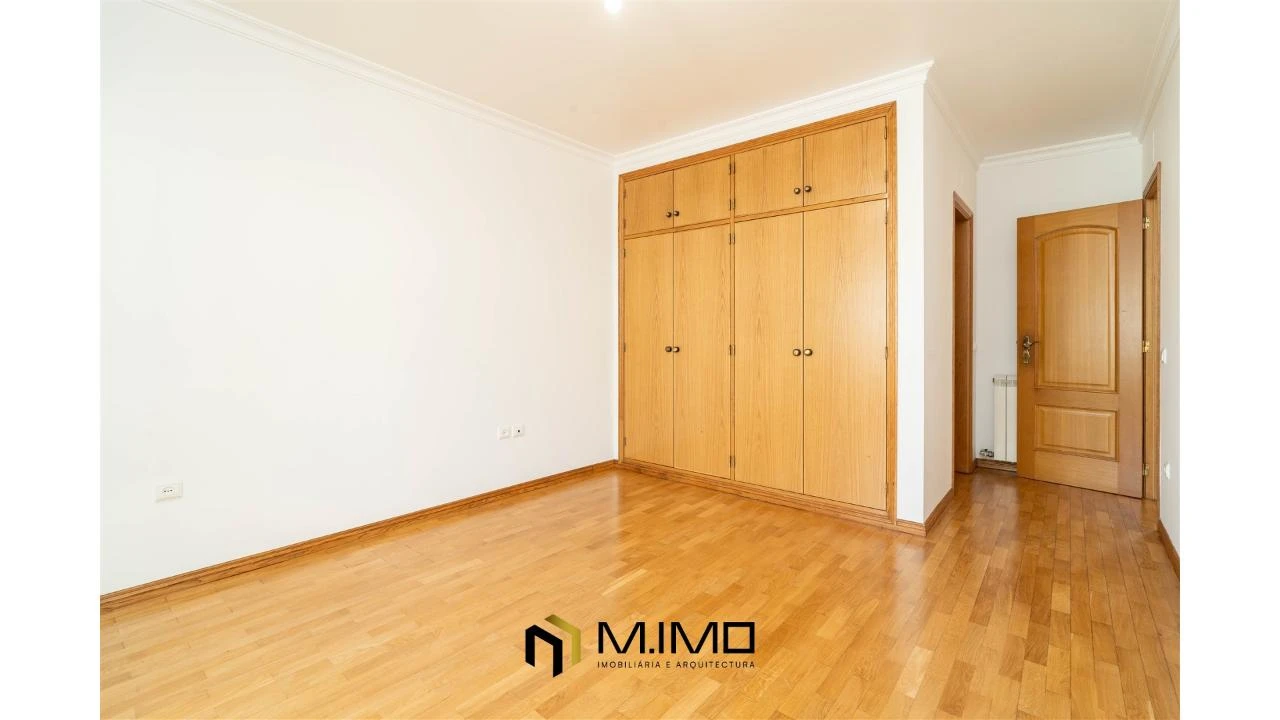 Moradia T3 para Venda em Buarcos Foto 20