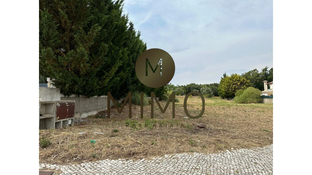 Terreno para Venda em Cacém e São Marcos Foto 3