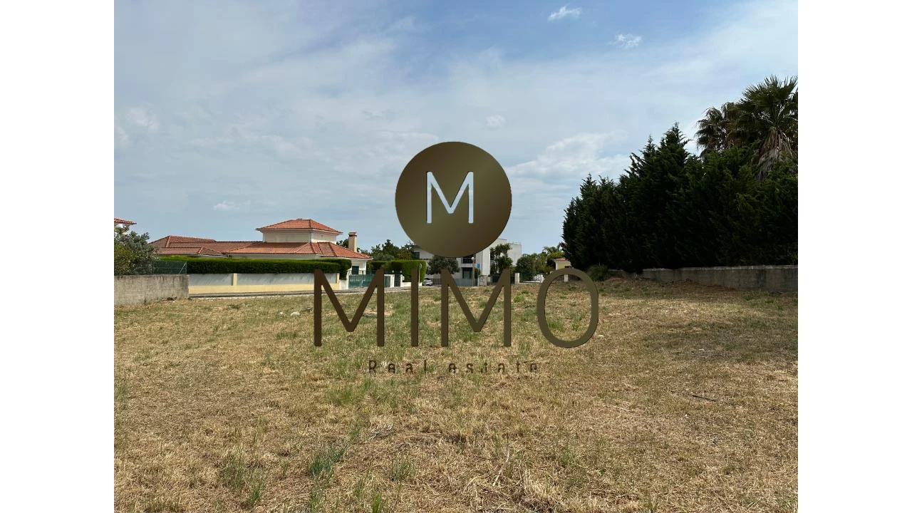 Terreno para Venda em Cacém e São Marcos Foto 1