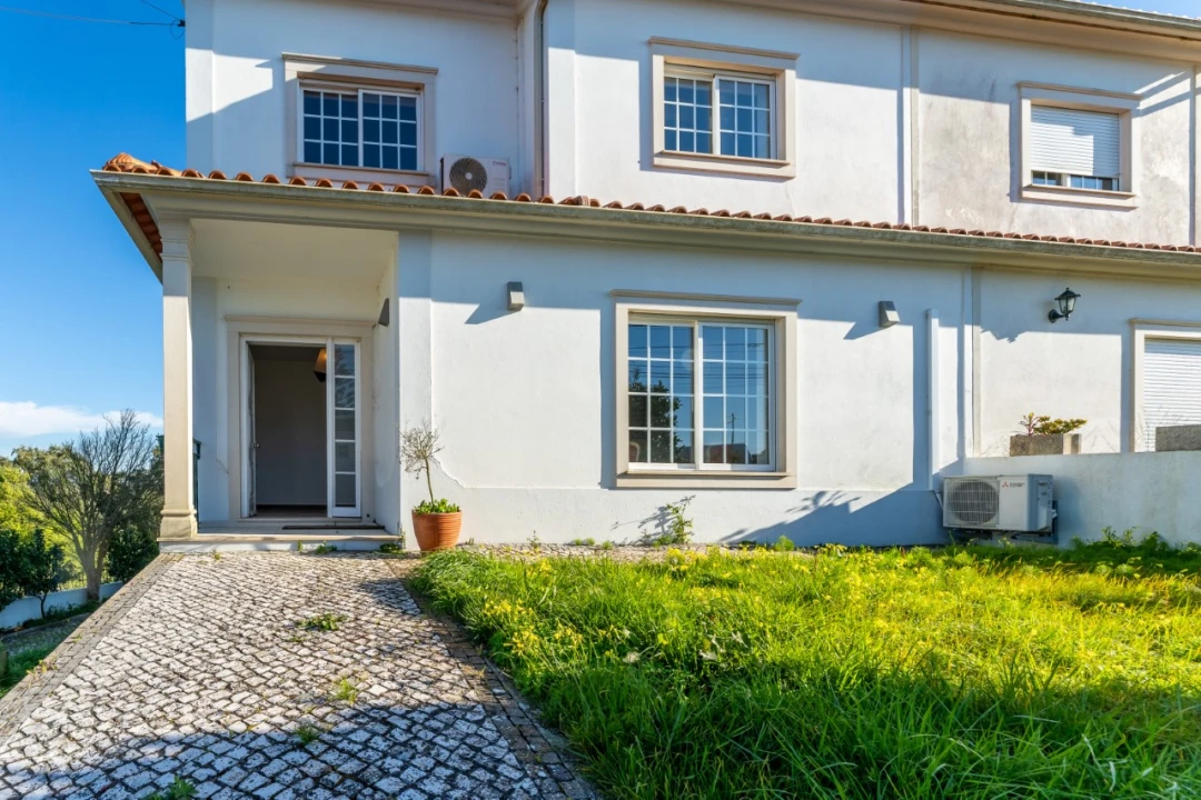 Moradia T3 para Venda em Barrio Foto 3