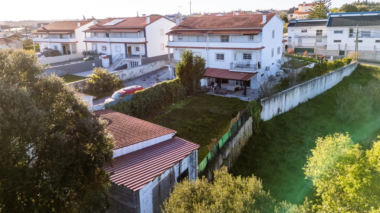 Moradia T3 para Venda em Barrio Foto 69