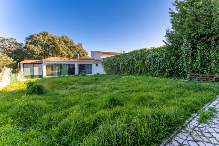 Moradia T3 para Venda em Barrio Foto 61