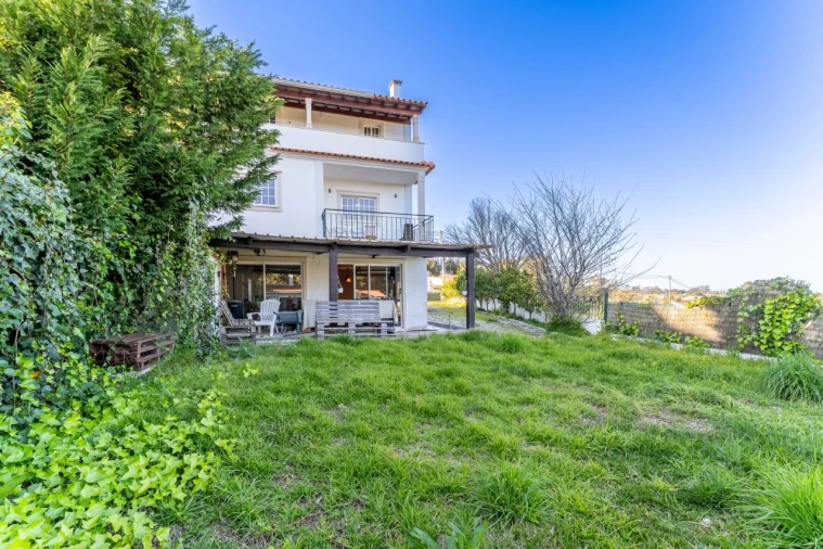 Moradia T3 para Venda em Barrio Foto 5