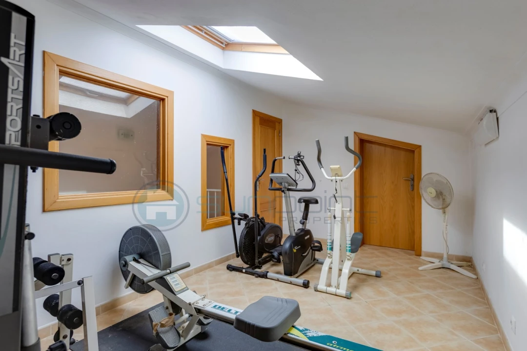 Moradia T4 para Venda em Bensafrim e Barão de São João Foto 26